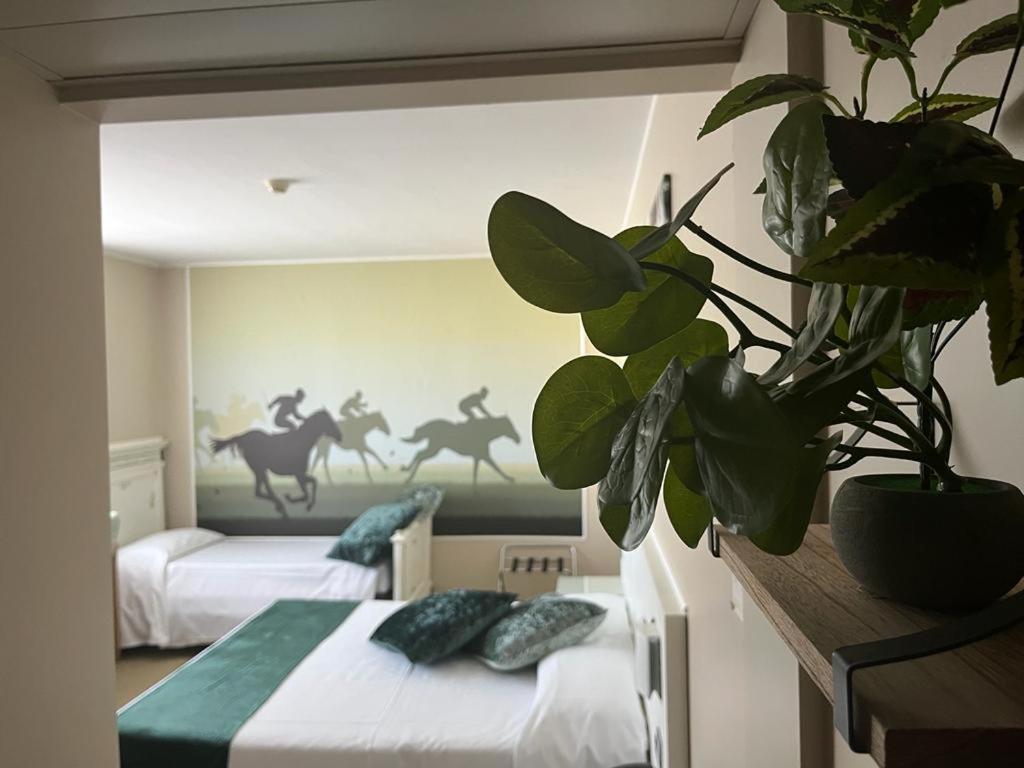 Hotel Sporting Brugherio Bagian luar foto