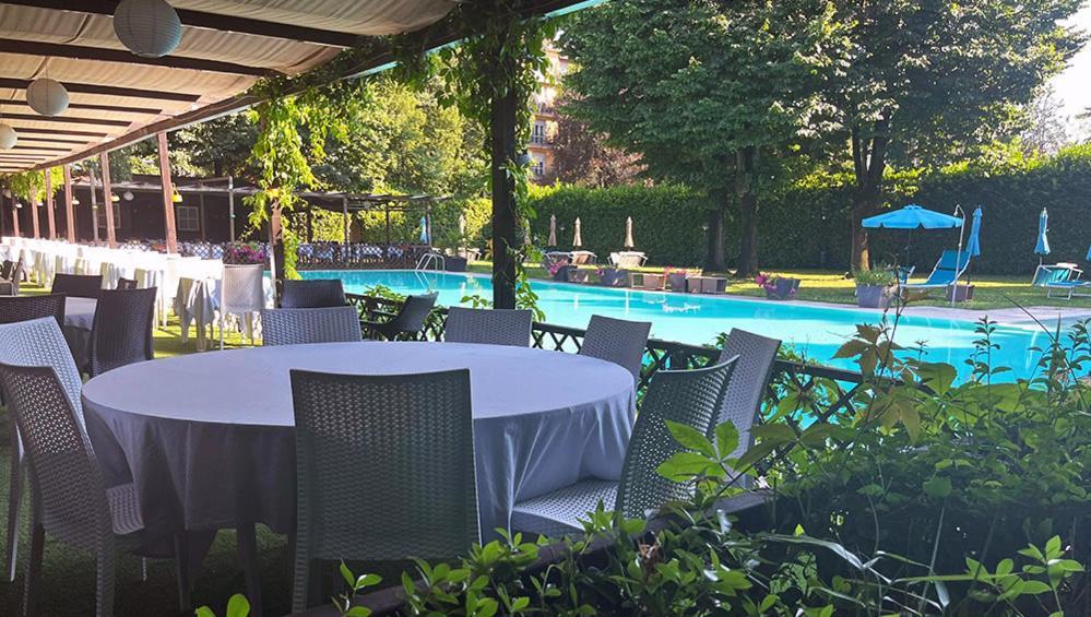 Hotel Sporting Brugherio Bagian luar foto